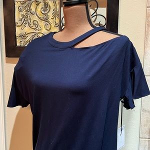 1.state Women Crew Neck off shoulderShort wing Sleeves  Solid